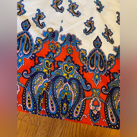 Abstract 1960s inspired dress - Picture 8 of 16